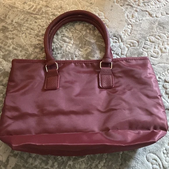 Purses - Picture 2 of 5